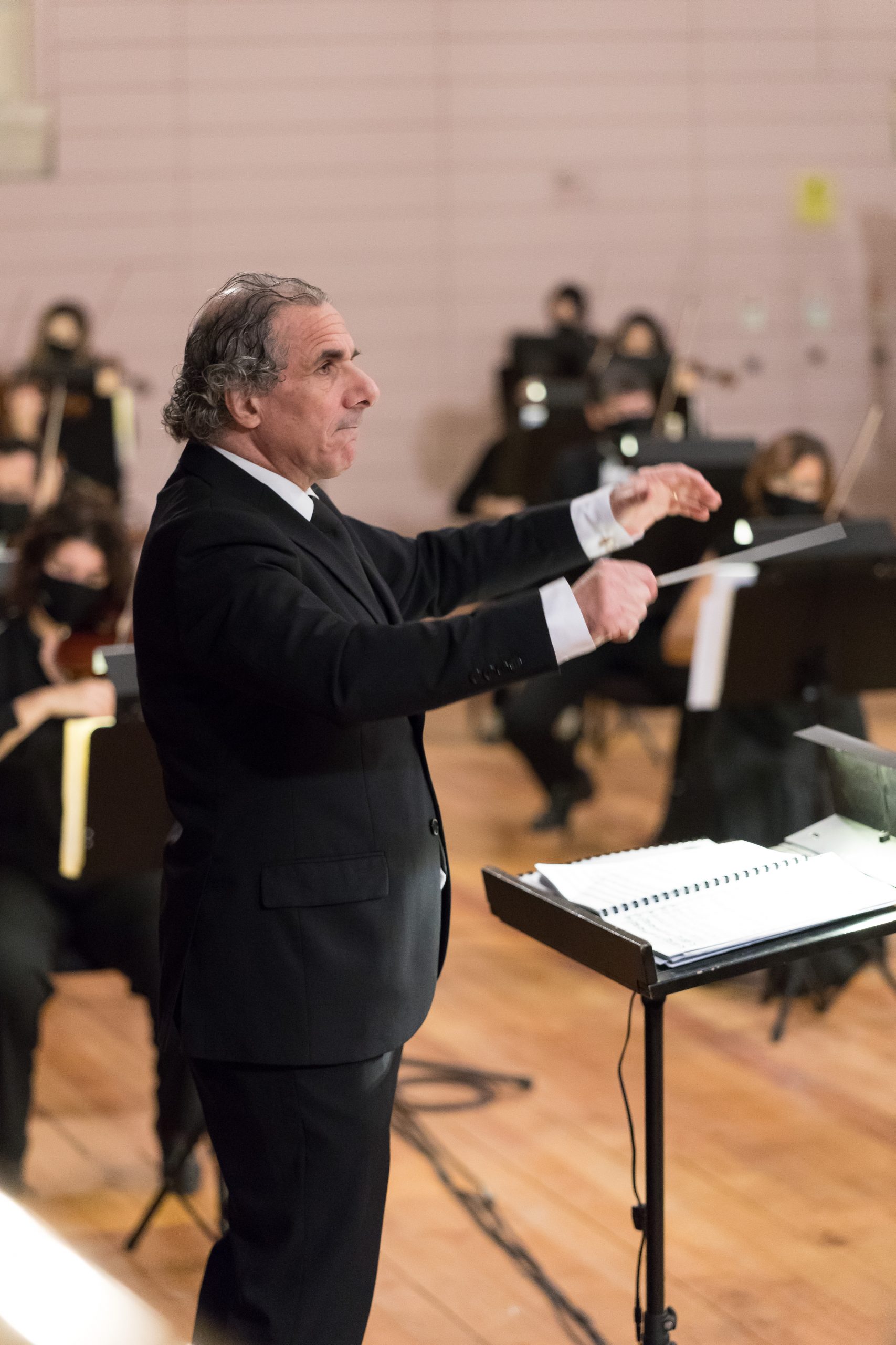 Conductor Colin Attard will lead the Malta Philharmonic Orchestra for an event part of the Gaulitana in Gozo